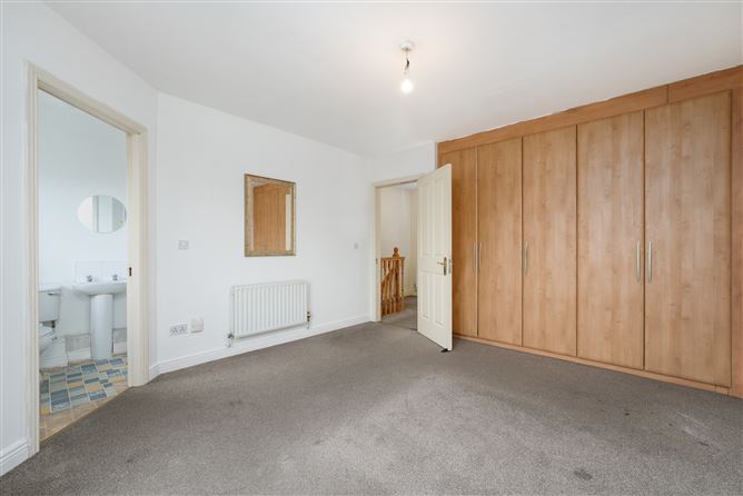 60 Lanesborough Court, Finglas, Dublin