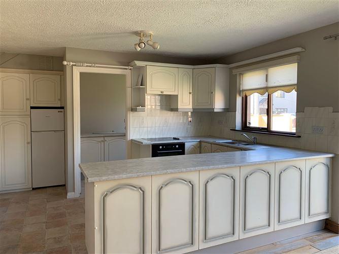 5 The Grove, Shannon, Clare
