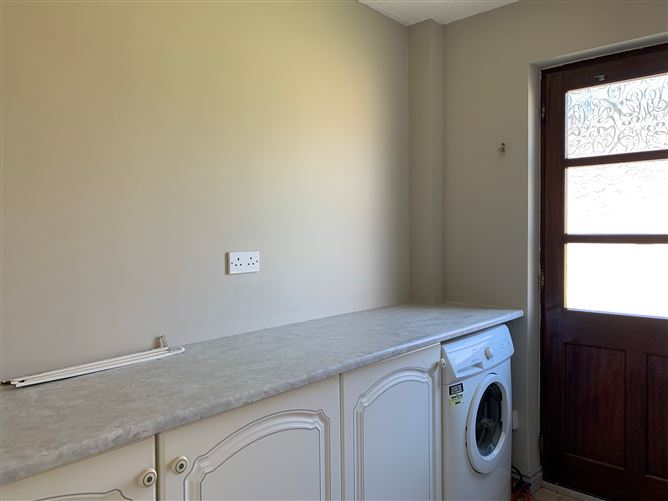 5 The Grove, Shannon, Clare