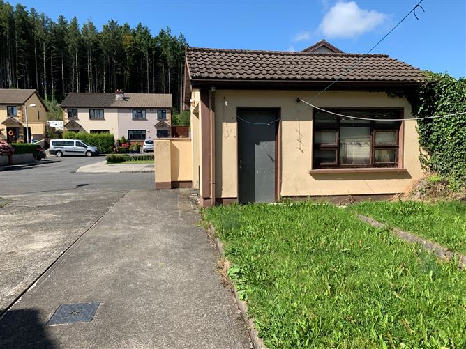 5 The Grove, Shannon, Clare