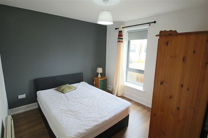 4 The Pavilion, Central Park, Carrick-On-Shannon, Co. Leitrim
