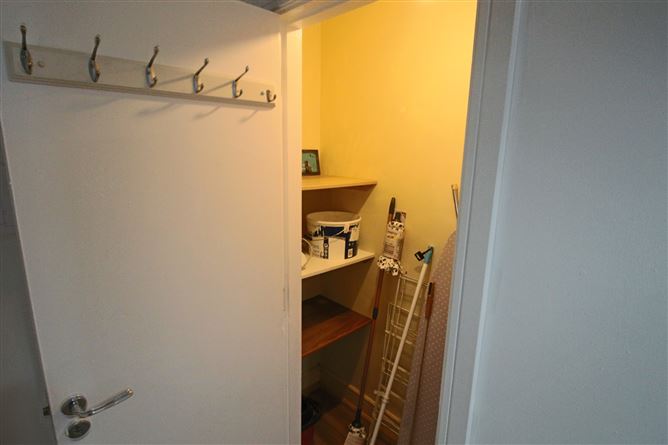 4 The Pavilion, Central Park, Carrick-On-Shannon, Co. Leitrim
