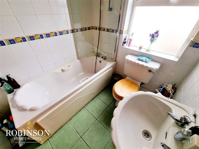 16 Harbour Heights, Dunfanaghy, Donegal