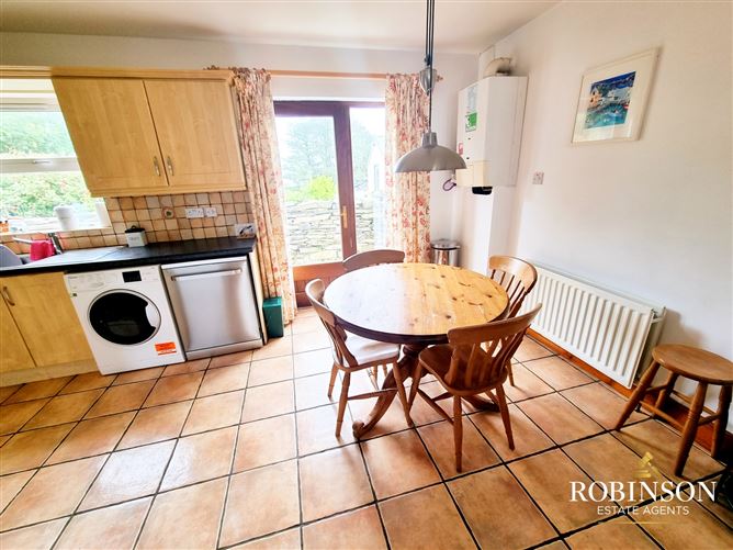 16 Harbour Heights, Dunfanaghy, Donegal