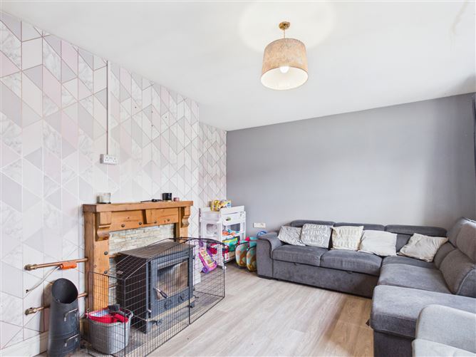 13 Emerald Gardens, Urlingford, Co. Kilkenny