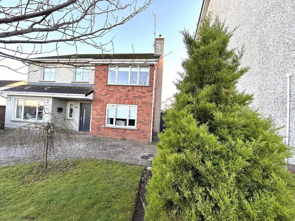 16 Castlemartin Green, Bettystown, Meath