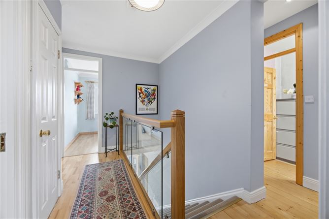 https://photos-a.propertyimages.ie/media/0/3/4/5013430/b4235137-4493-451d-87af-642786610773_l.jpg