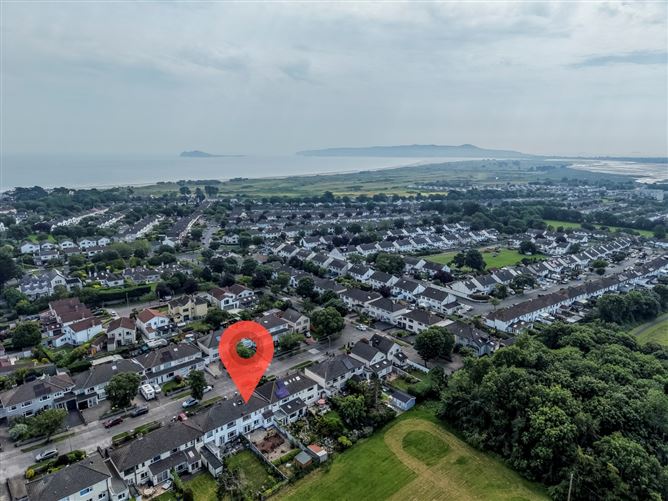 https://photos-a.propertyimages.ie/media/0/3/4/5013430/b4235137-4493-451d-87af-642786610773_l.jpg