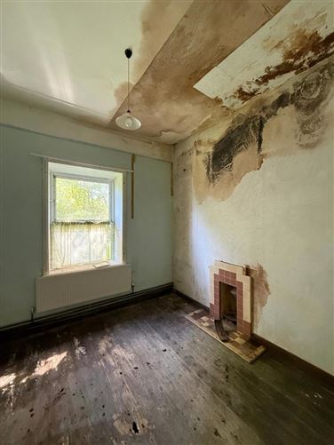 Briarfield, Lisacul, Castlerea, Co. Roscommon