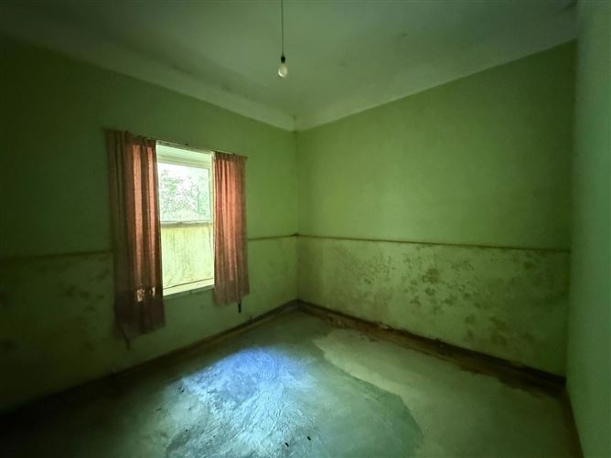Briarfield, Lisacul, Castlerea, Co. Roscommon