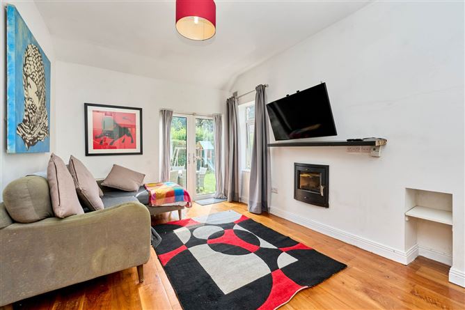 10 Saint Vincent`s Cottages, Blackhorse Avenue, Dublin 7