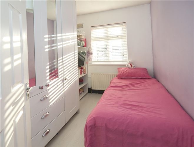 19 Sundale Close, Tallaght, Dublin
