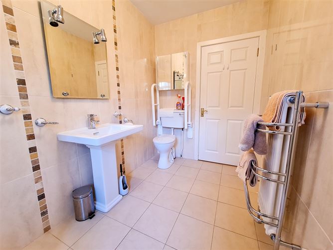 No. 106 Aglish Estate , Castlebar, Mayo