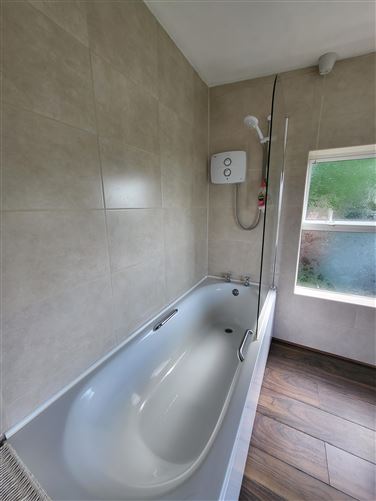  Clooncarreen Bornacoola, Dromod, Leitrim