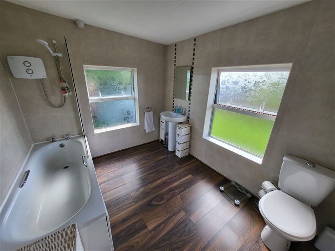  Clooncarreen Bornacoola, Dromod, Leitrim