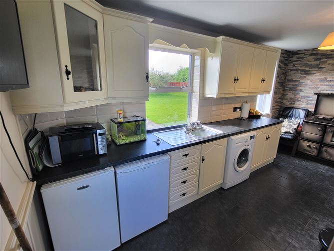  Clooncarreen Bornacoola, Dromod, Leitrim