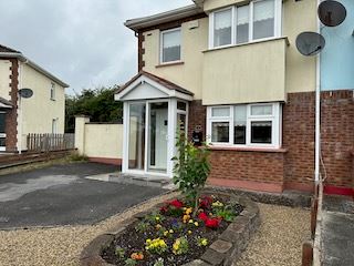 2 Catle Heights , Castlepollard, Westmeath