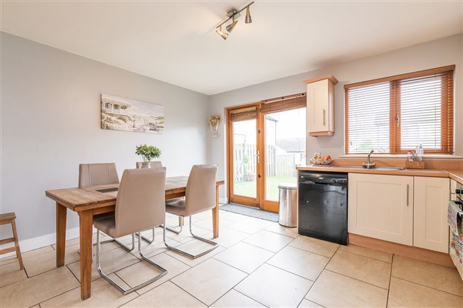 36 Hunters Meadow, Hunterswood, Ballycullen, Dublin 24