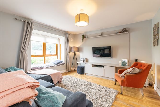 36 Hunters Meadow, Hunterswood, Ballycullen, Dublin 24