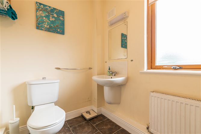36 Hunters Meadow, Hunterswood, Ballycullen, Dublin 24