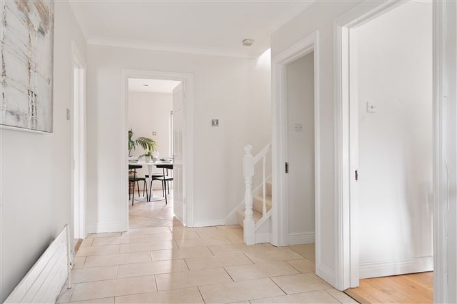 32 Finsbury Park, Churchtown, Dublin 14