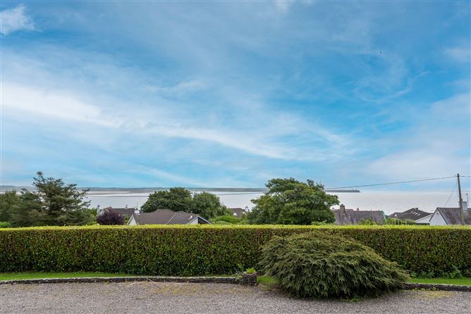Penrose Lodge, Lodges Lane, Tramore, Waterford