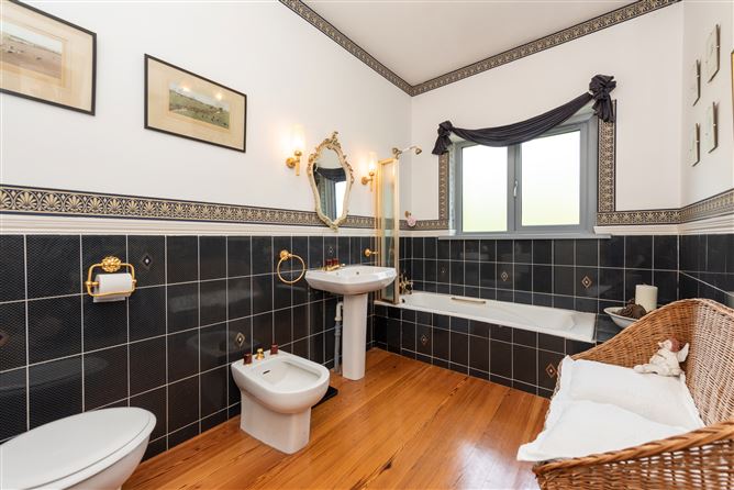 Penrose Lodge, Lodges Lane, Tramore, Waterford