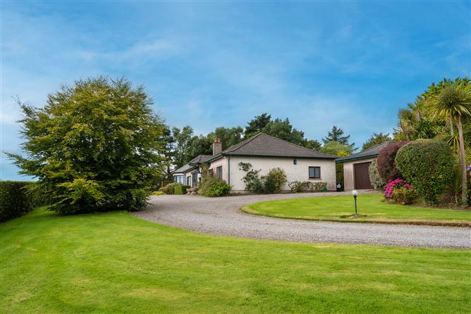Penrose Lodge, Lodges Lane, Tramore, Waterford
