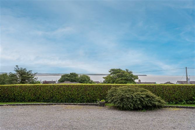 Penrose Lodge, Lodges Lane, Tramore, Waterford