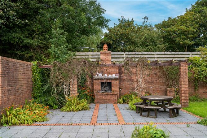 Penrose Lodge, Lodges Lane, Tramore, Waterford