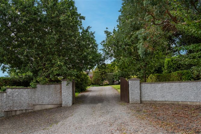 Penrose Lodge, Lodges Lane, Tramore, Waterford