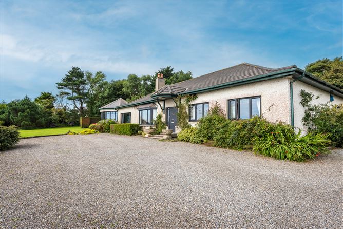 Penrose Lodge, Lodges Lane, Tramore, Waterford