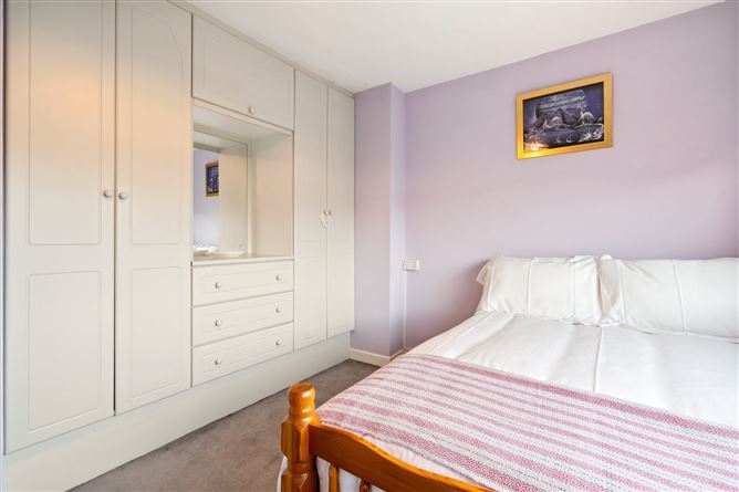 68 Flower Grove, Glenageary, Co. Dublin
