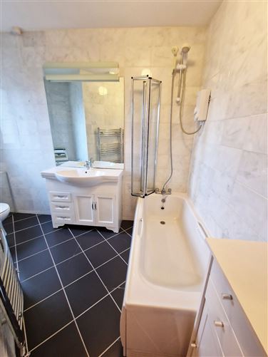 21 Cluain Liag Ard, Ennis Road, Miltown Malbay, Co. Clare