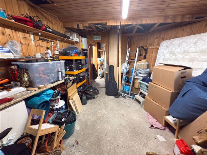 8 O Conaire Road, Shantalla, Galway City