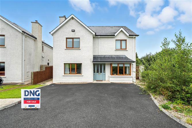 27 Wood Green, Forest Park, Dromahair, Leitrim