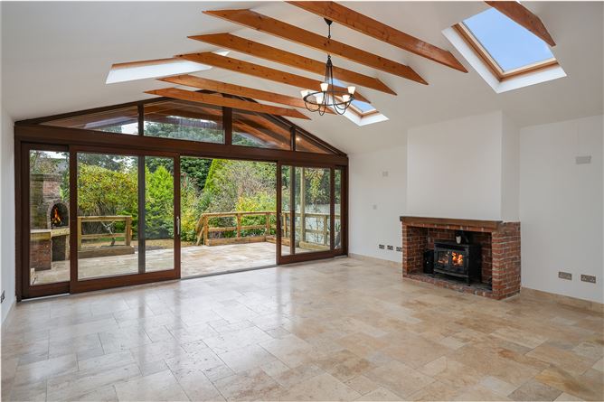 18 Willow Park Grove, Glasnevin, Dublin 11