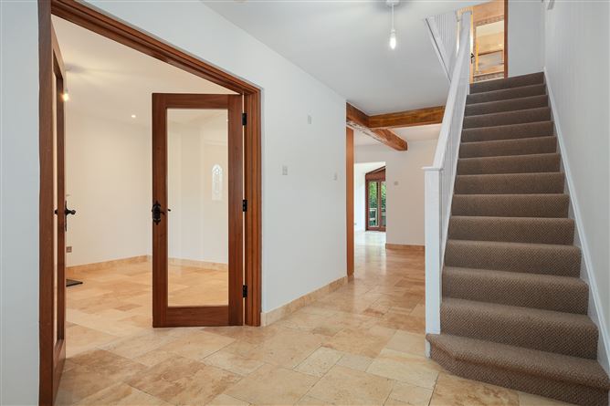 18 Willow Park Grove, Glasnevin, Dublin 11