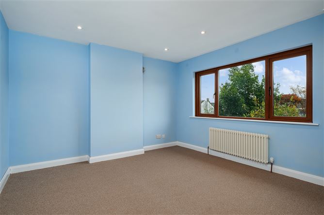 18 Willow Park Grove, Glasnevin, Dublin 11