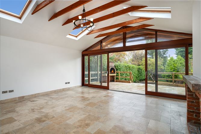 18 Willow Park Grove, Glasnevin, Dublin 11