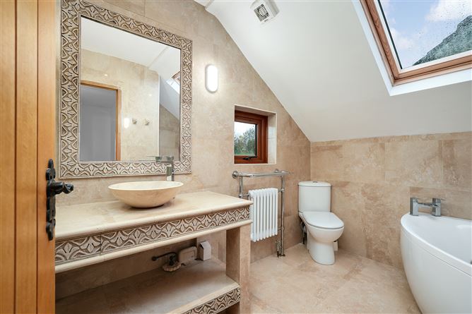 18 Willow Park Grove, Glasnevin, Dublin 11