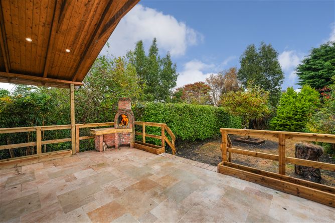 18 Willow Park Grove, Glasnevin, Dublin 11