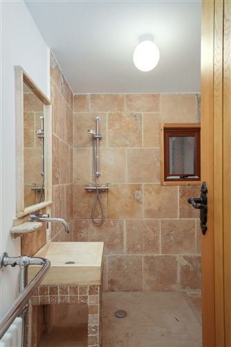 18 Willow Park Grove, Glasnevin, Dublin 11