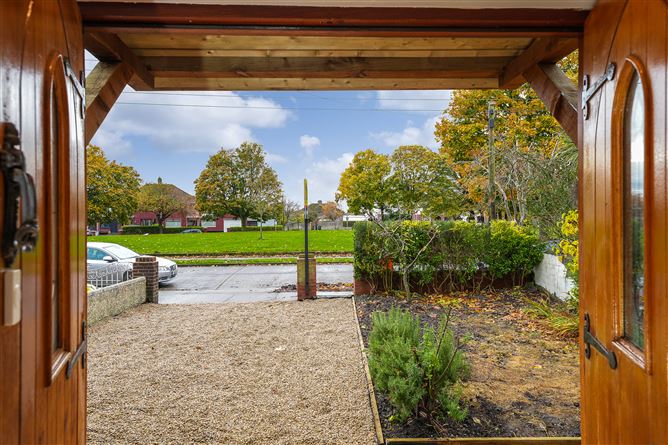 18 Willow Park Grove, Glasnevin, Dublin 11