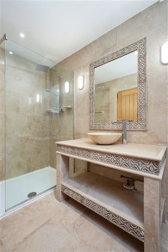 18 Willow Park Grove, Glasnevin, Dublin 11