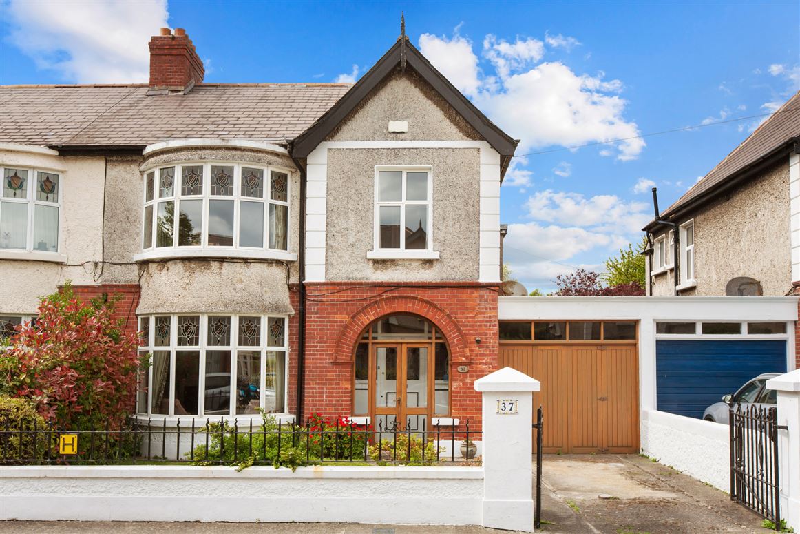 37 St Albans Park, Sandymount, Dublin 4