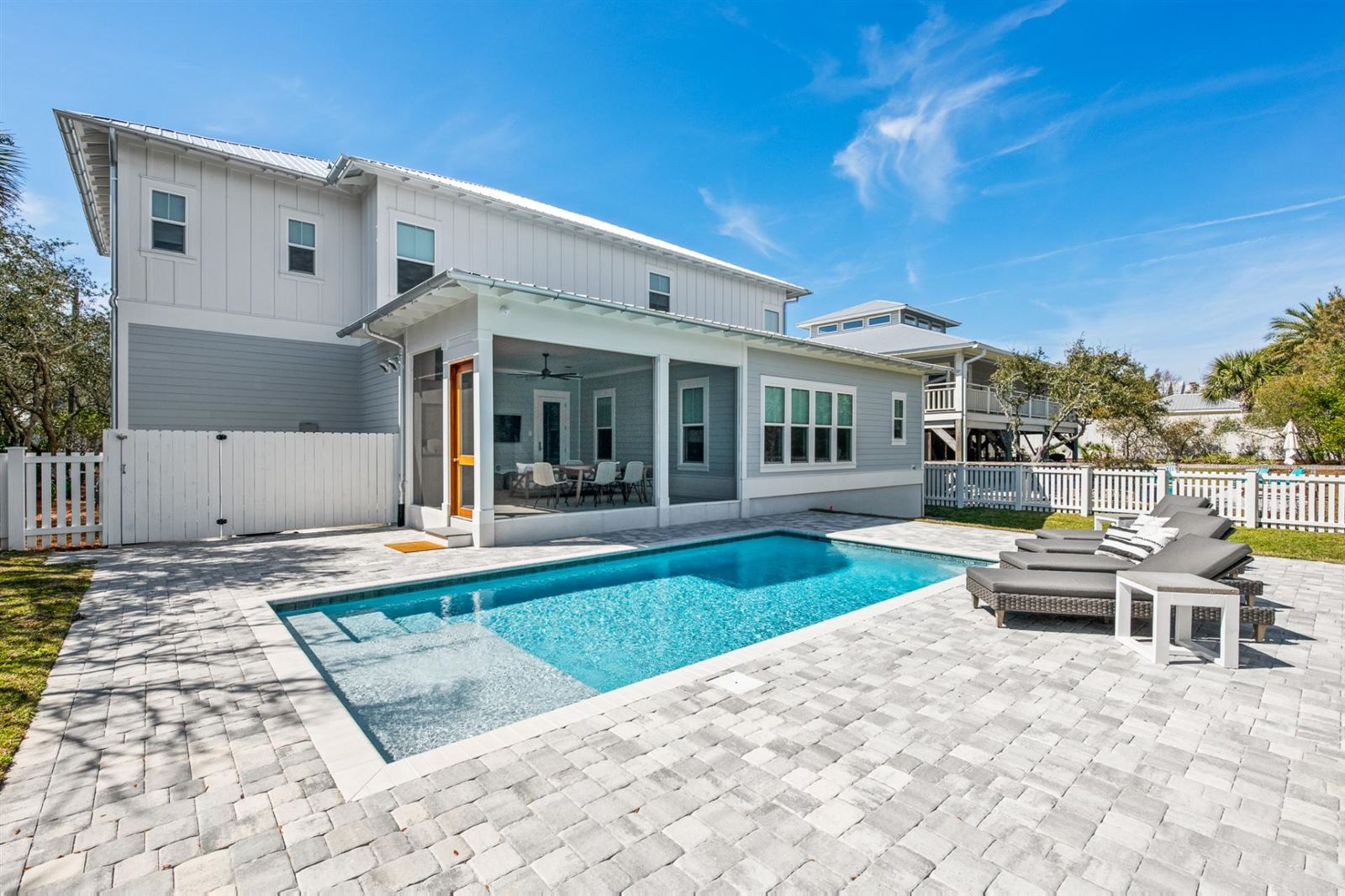 Photo 1 of 10 — Rosemary & Thyme,Alys Beach,Florida,USA