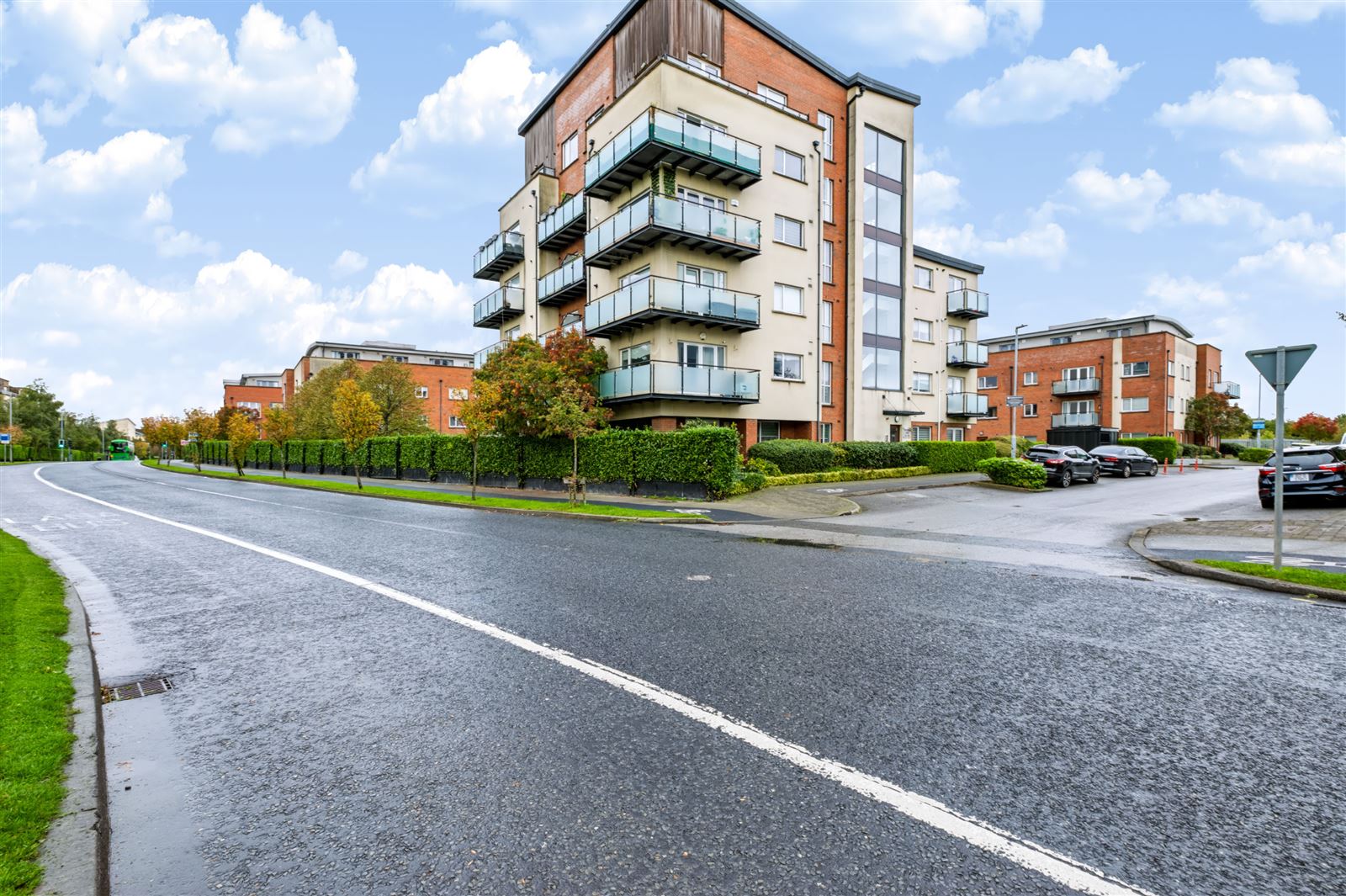 Photo 1 of 22 — 23 Mayeston Rise, Finglas, Dublin 11