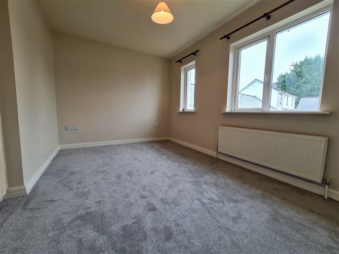 12 Castlegrove, Castlebar, Mayo
