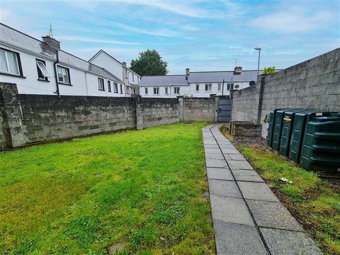 12 Castlegrove, Castlebar, Mayo